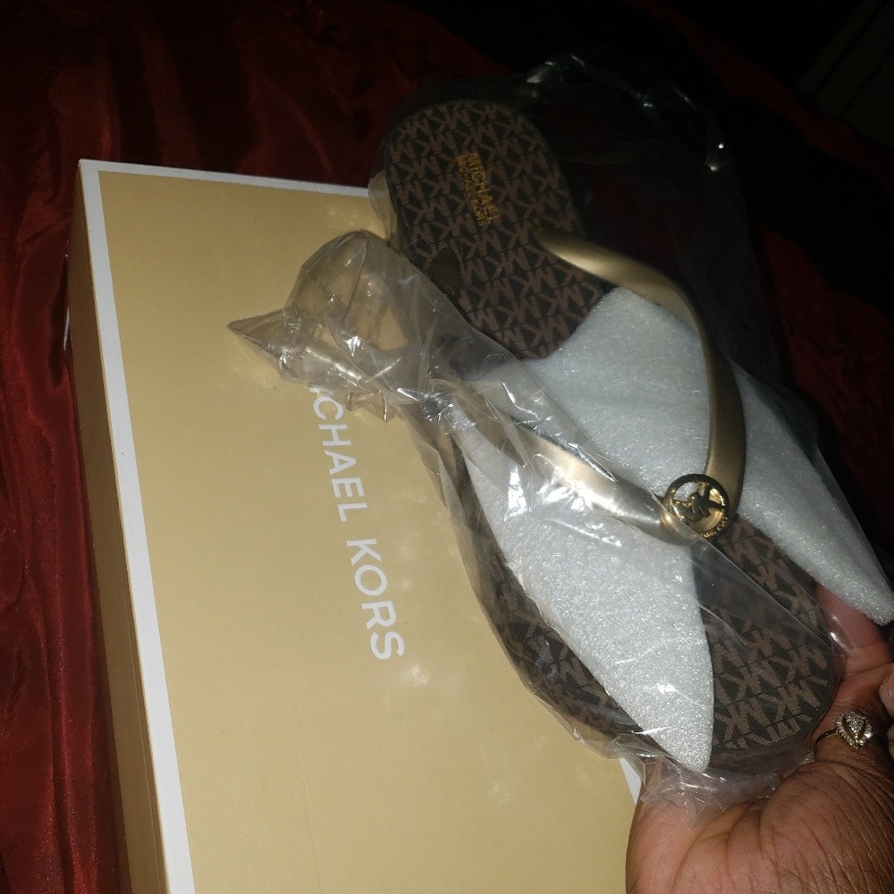 Michael Kors flip flops